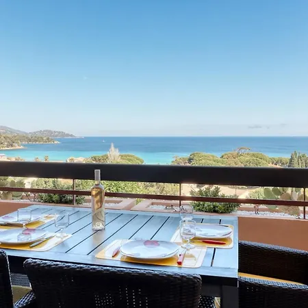 T2 Sea View In Saint-clair - Rated 3 Apartment